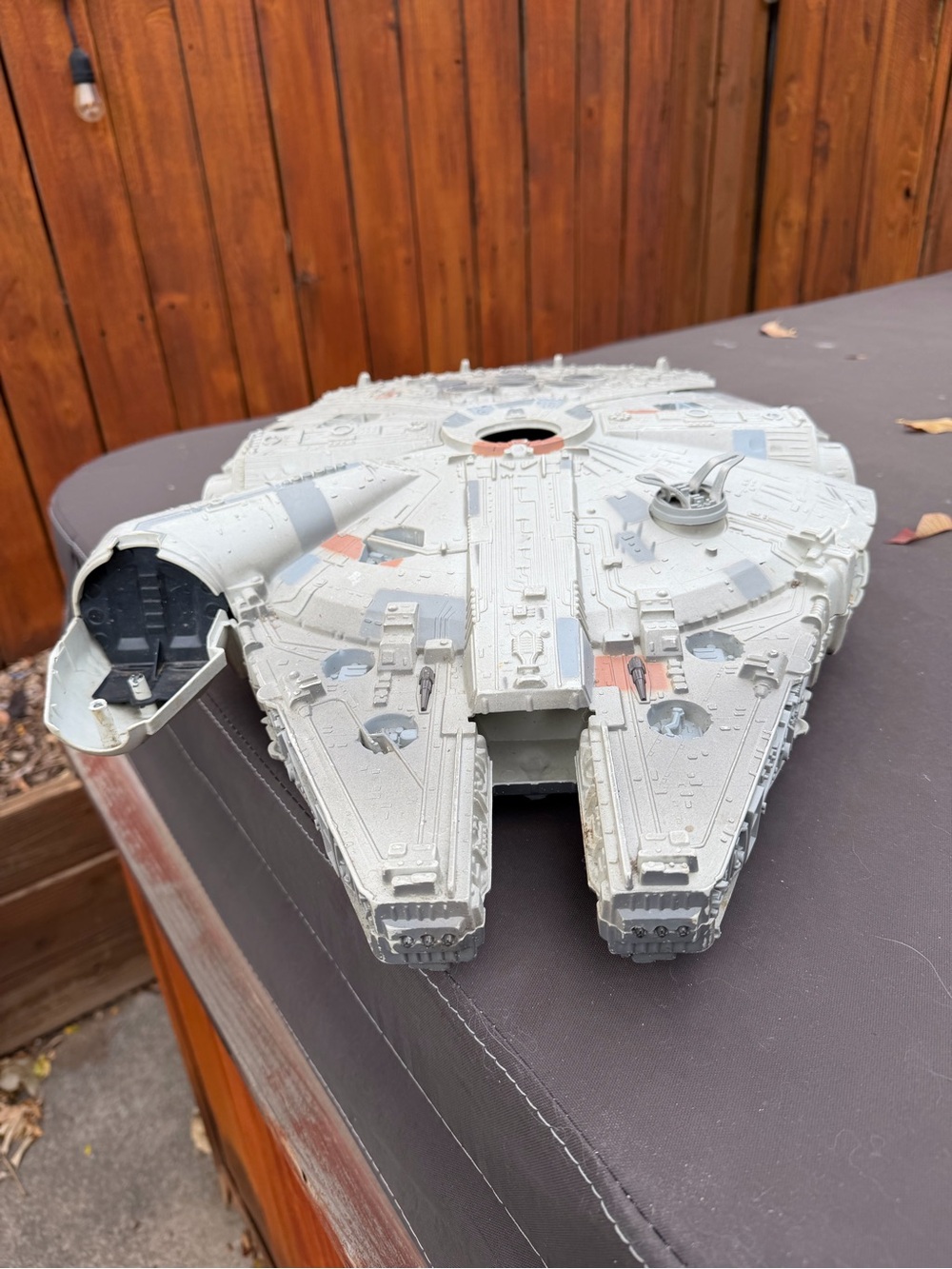 Vintage 1979 Kenner Star Wars Millennium Falcon Toy Ship Incomplete Parts